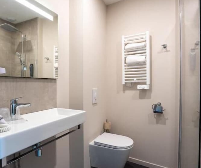 ホテル Hôtel Le Genève