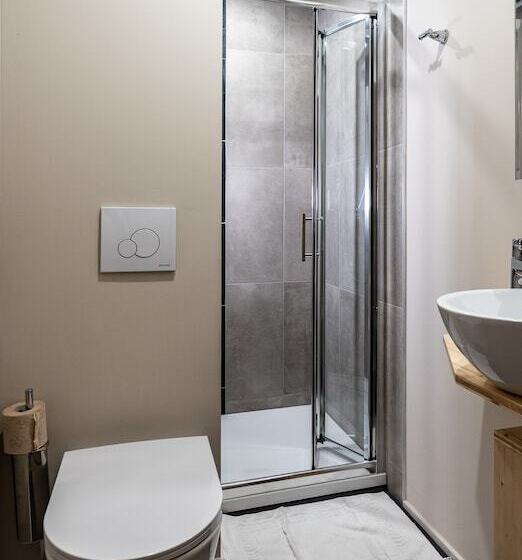 ホテル Hôtel Le Genève