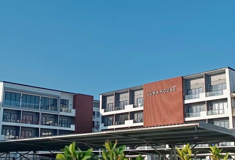 酒店 Luka House