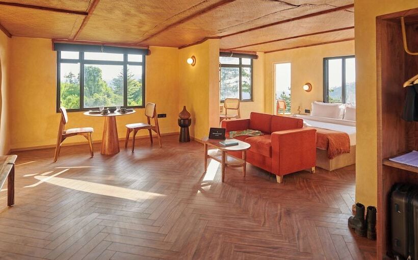 ホテル Minimalist - An Eco Farmstay