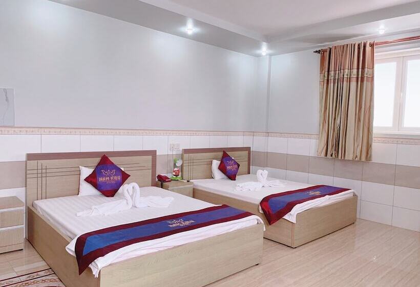 هتل Khach San Nam Kieu Ca Mau