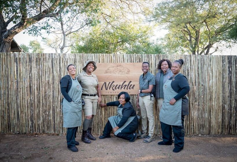 בית מלון כפרי Nkuhlu Tented Camp