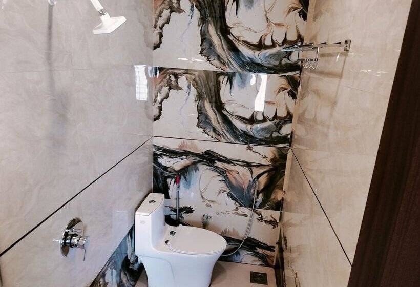 בית מלון כפרי Om