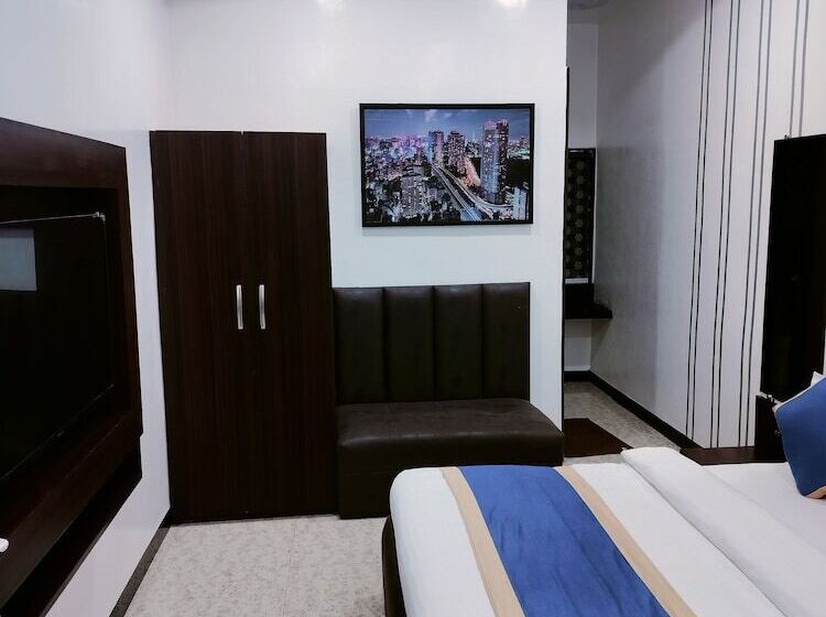 בית מלון כפרי Om