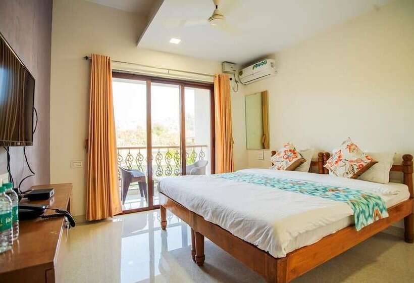 Hotel O'nest By The Beach