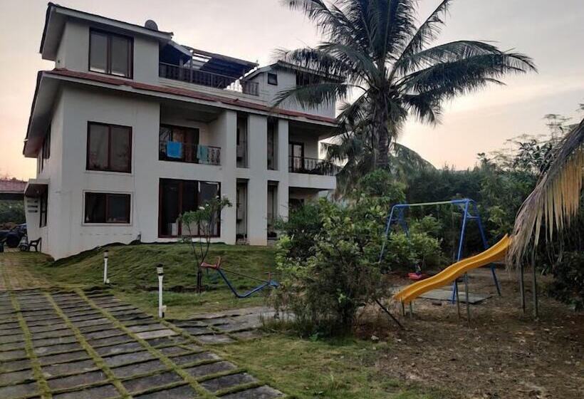 Hotel O'nest By The Beach