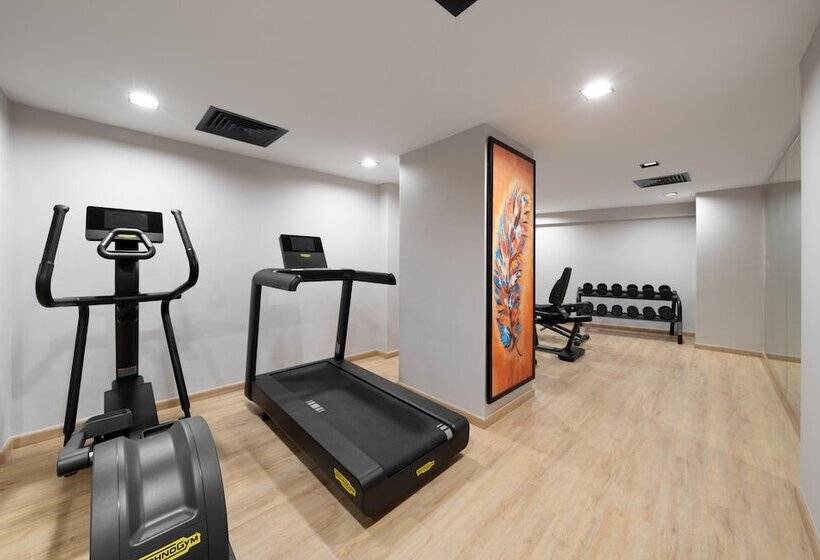 בית מלון כפרי Park Inn By Radisson Makkah Thakher Algharbi