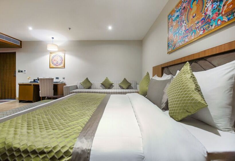 فندق Pax Gk Confier Dharamshala