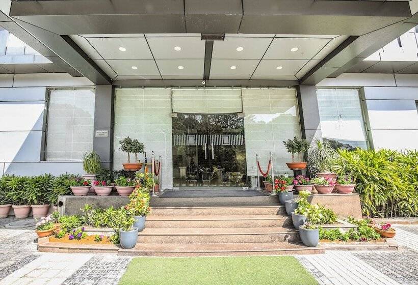 فندق Pax Gk Confier Dharamshala