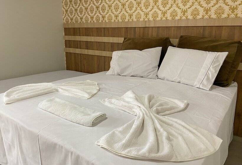 酒店 Pousada La Fiesta Ltda