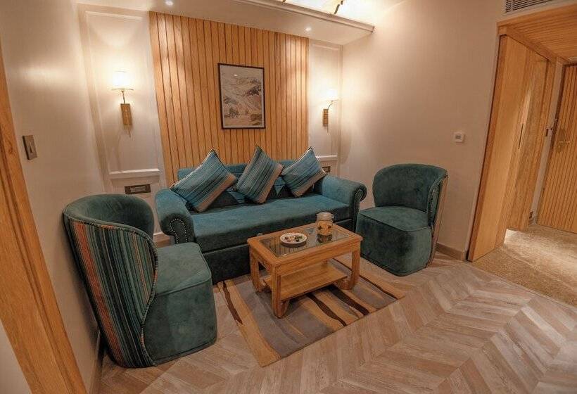 هتل Presidium Sarovar Premiere Dalhousie