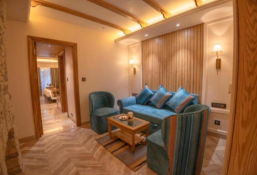 هتل Presidium Sarovar Premiere Dalhousie