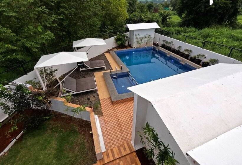 فندق Privystays Kurul Villa