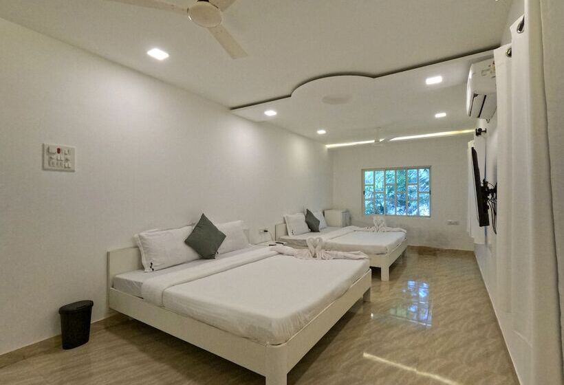 فندق Privystays Kurul Villa