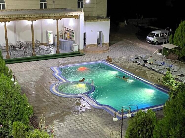 ホテル Qibla Tozabog