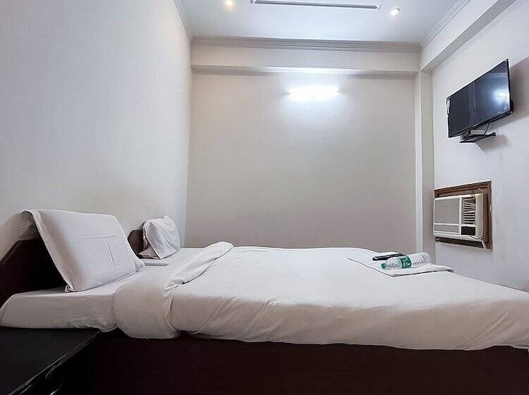 酒店 Roomshala 117 Shubham Residency