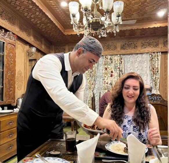 ホテル Royal Heritage Houseboats