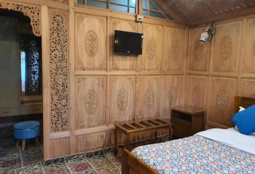 ホテル Royal Heritage Houseboats