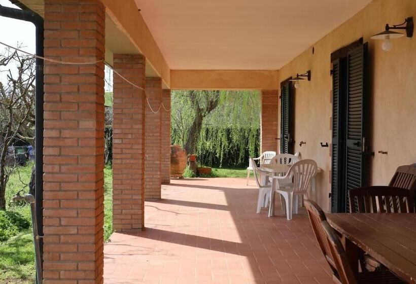 فندق ريفى Il Girasole Terzuolo