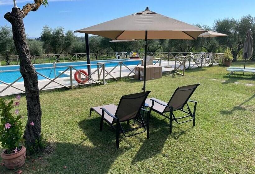 فندق ريفى Il Girasole Terzuolo