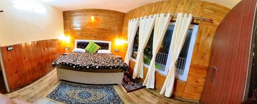 Отель Saanjh Resorts Pangot