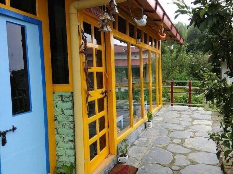 Отель Saanjh Resorts Pangot