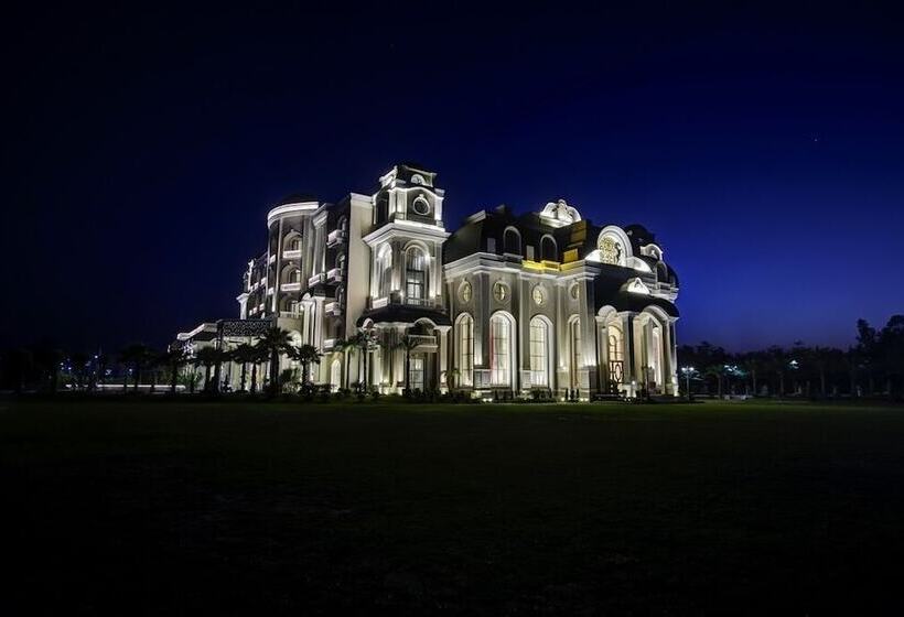 Отель Sarovar Portico Saharanpur