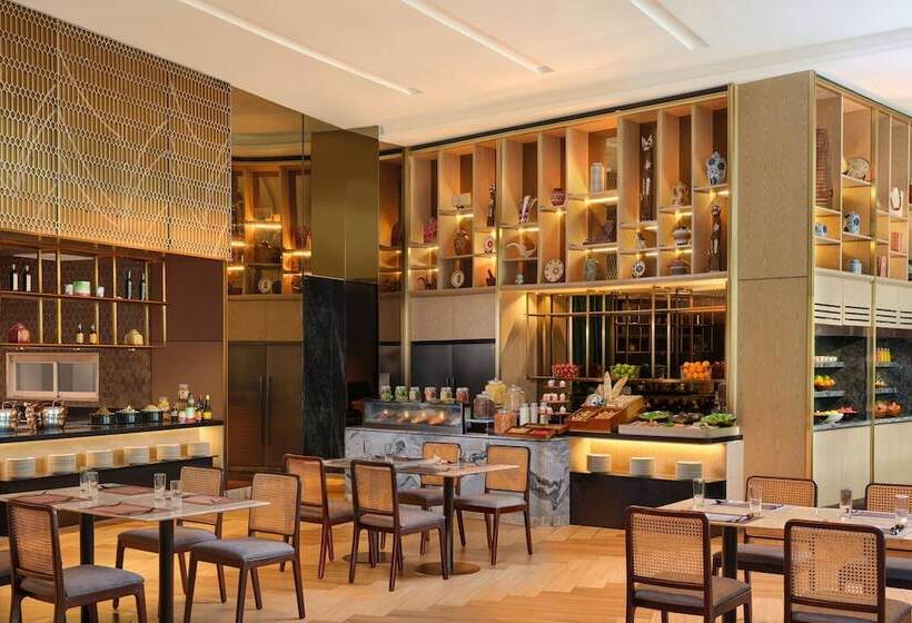 호텔 Sheraton Kuching