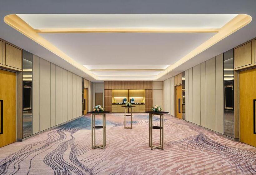 호텔 Sheraton Kuching