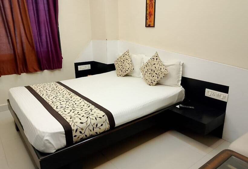 ホテル Shivam Inn Muzaffarpur