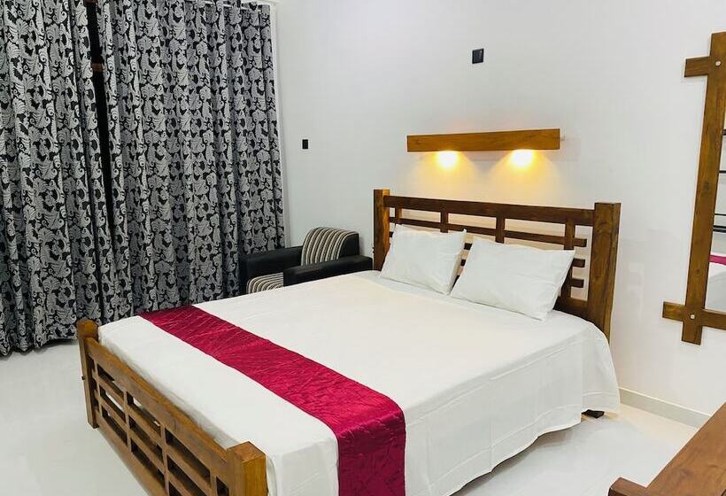 Отель Sigiri Holiday Bungalow