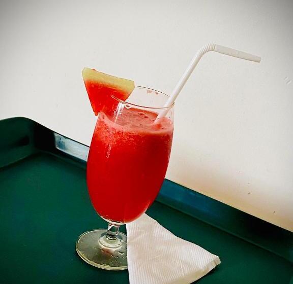 Отель Sigiri Holiday Bungalow