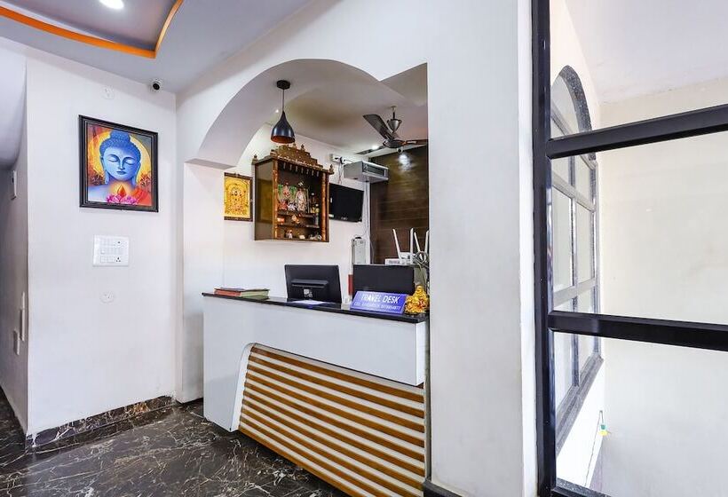 בית מלון כפרי Fabexpress Sri Lakshmi Residency