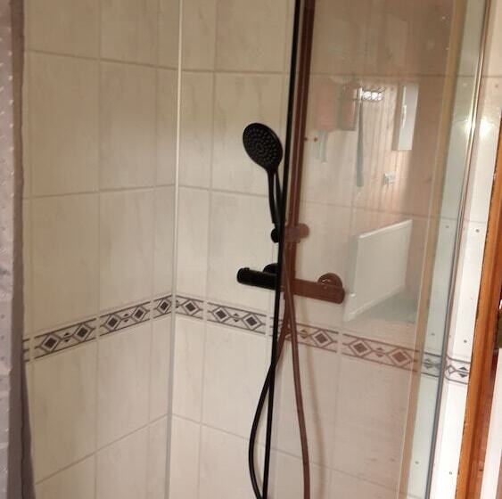 هتل Stundarfriður Cottages