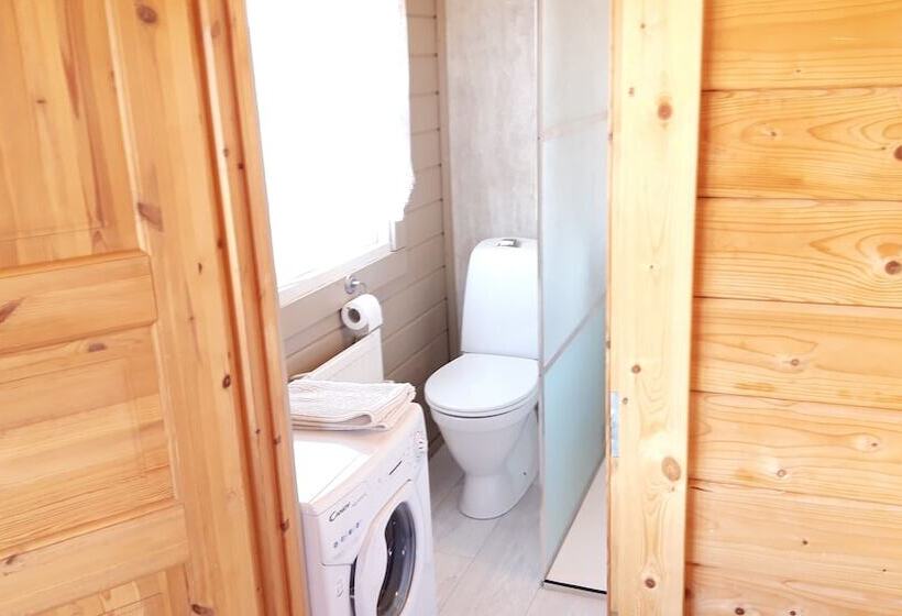 هتل Stundarfriður Cottages