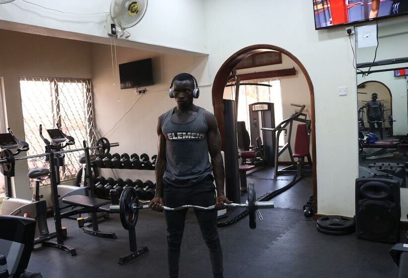 هتل The Harp Hamilton Park