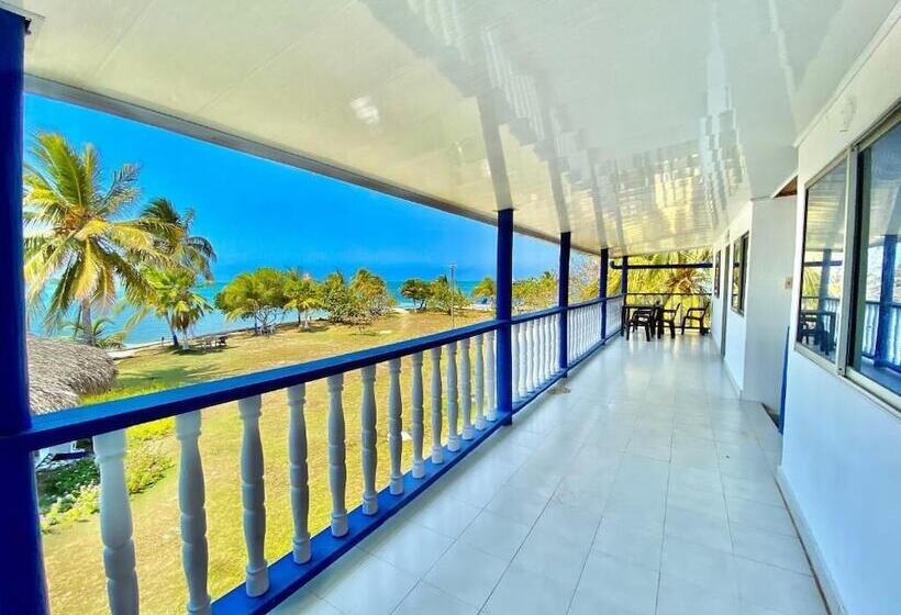 בית מלון כפרי Tintipan