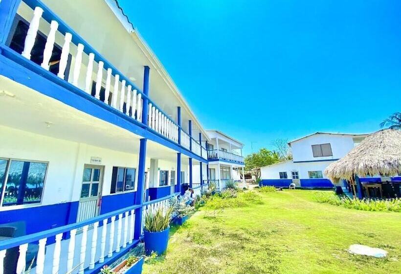 בית מלון כפרי Tintipan