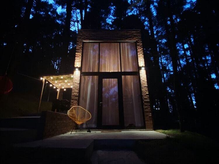 酒店 Tinychillhouse