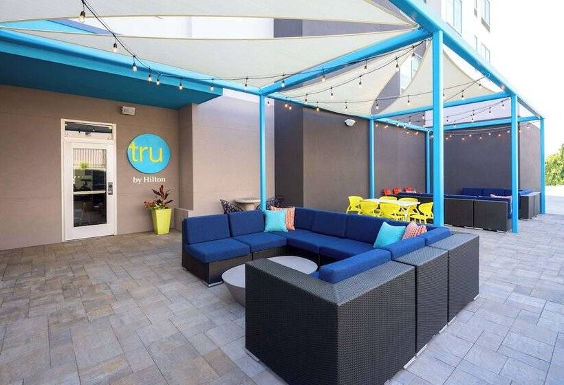 Отель Tru By Hilton Yakima Airport