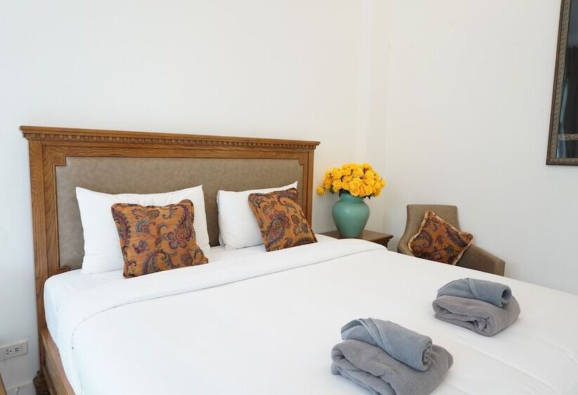 בית מלון כפרי Utapao Resort