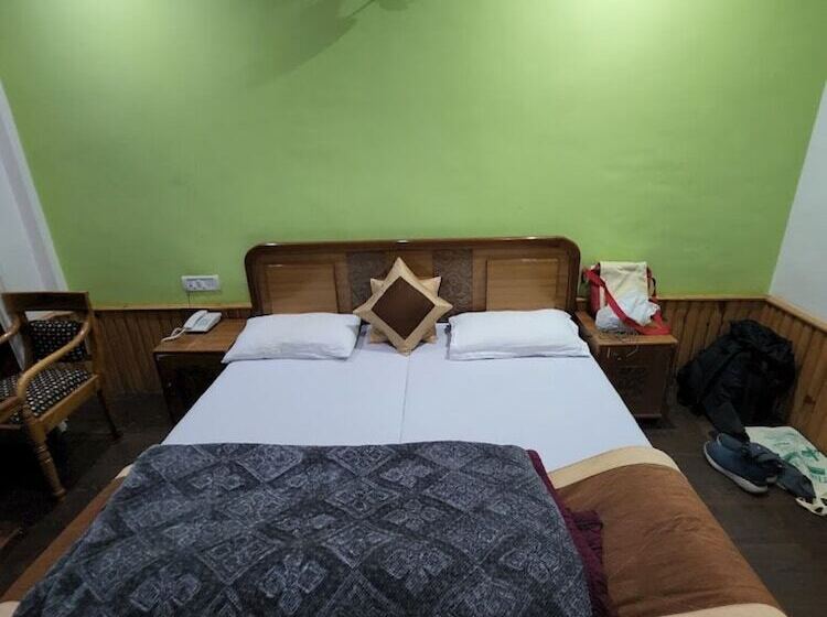 בית מלון כפרי Vamoose Vijay Mount View