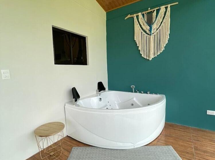 فندق Villa Luna Del Arenal