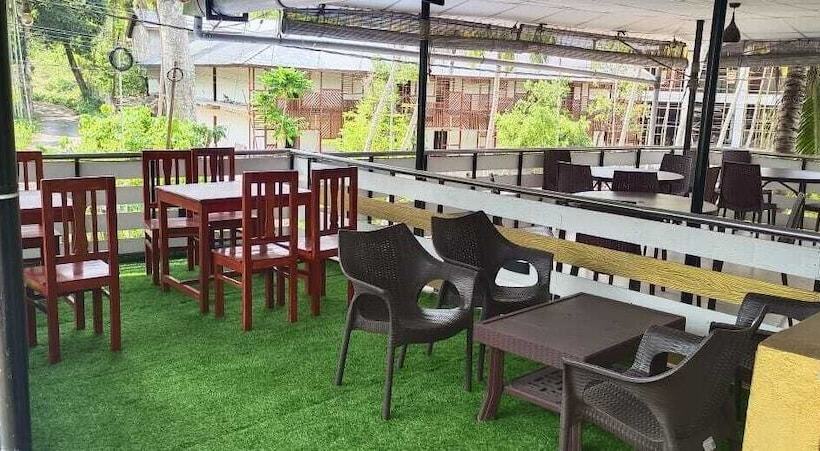 ホテル White Pearl Home Stay