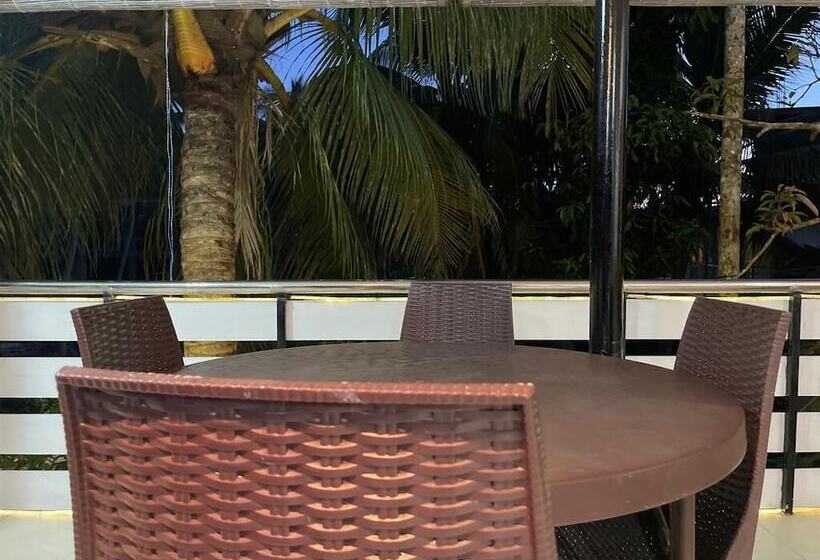 ホテル White Pearl Home Stay