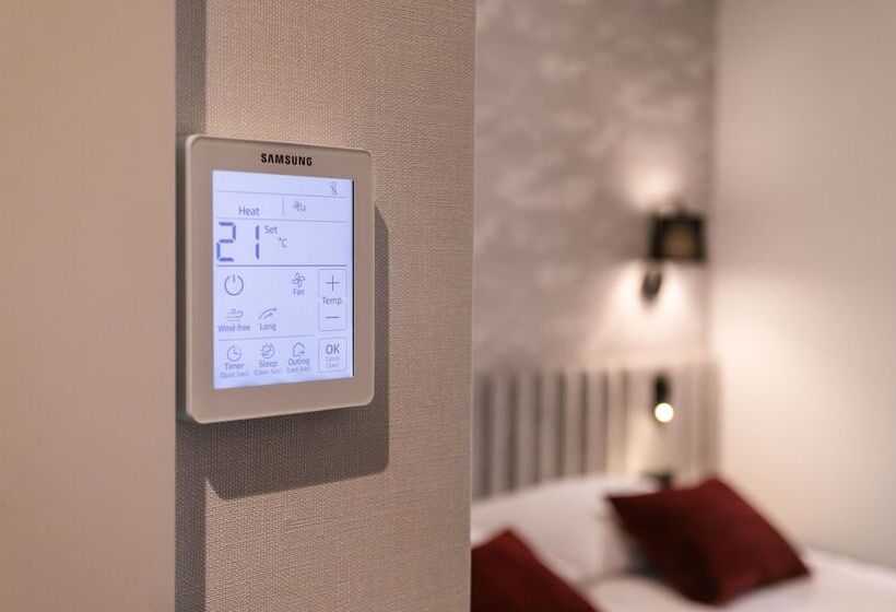 Отель Vesper House