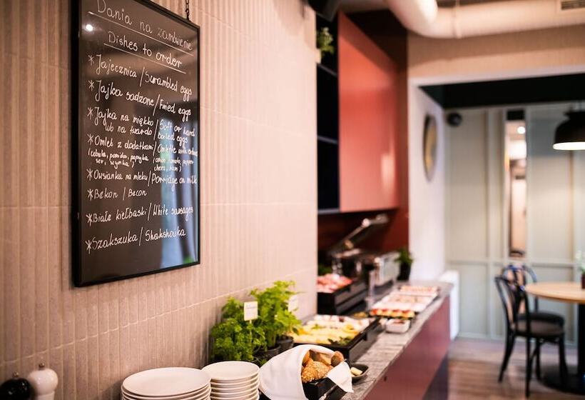 Отель Vesper House