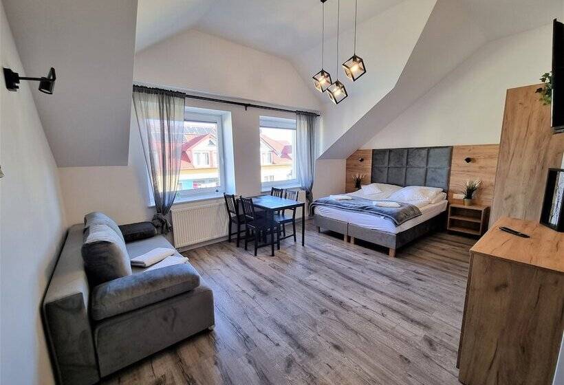 בית מלון כפרי Willa Sky