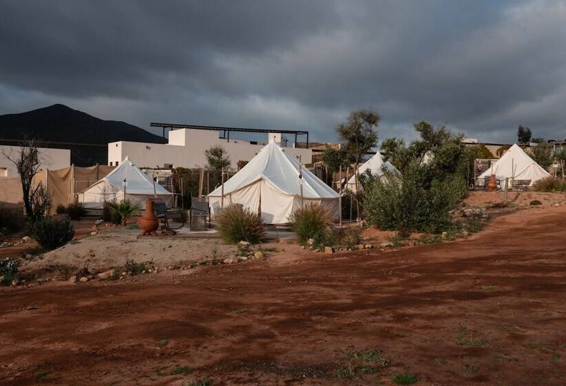 فندق Glamping Valle De Guadalupe With Private Bathrooms By Yuma Resort