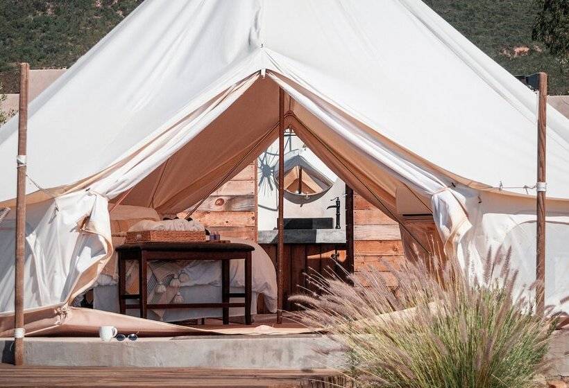 فندق Glamping Valle De Guadalupe With Private Bathrooms By Yuma Resort